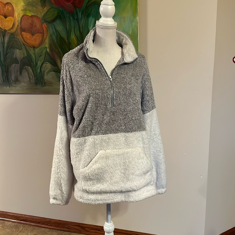 Fuzzy Pullover